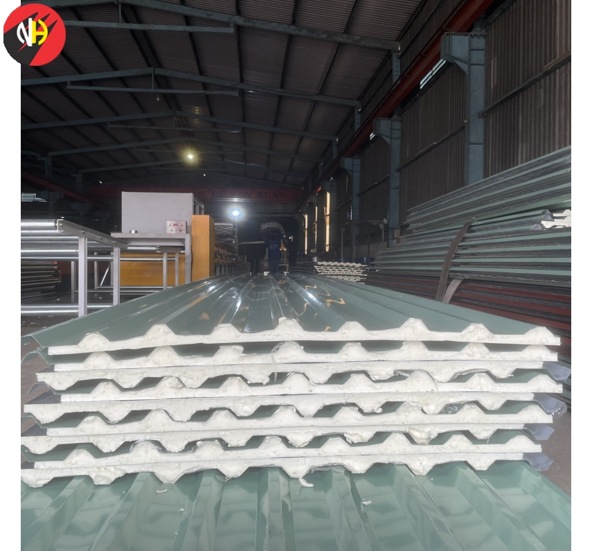 Tôn màu xanh ngọc đổ foam PU 16li : 9 sóng